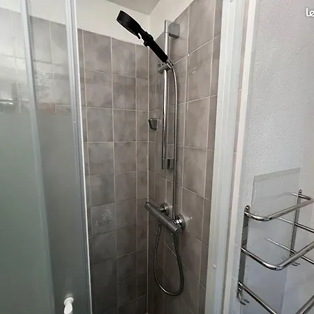 Mazet Proche De La بيت للعطل *